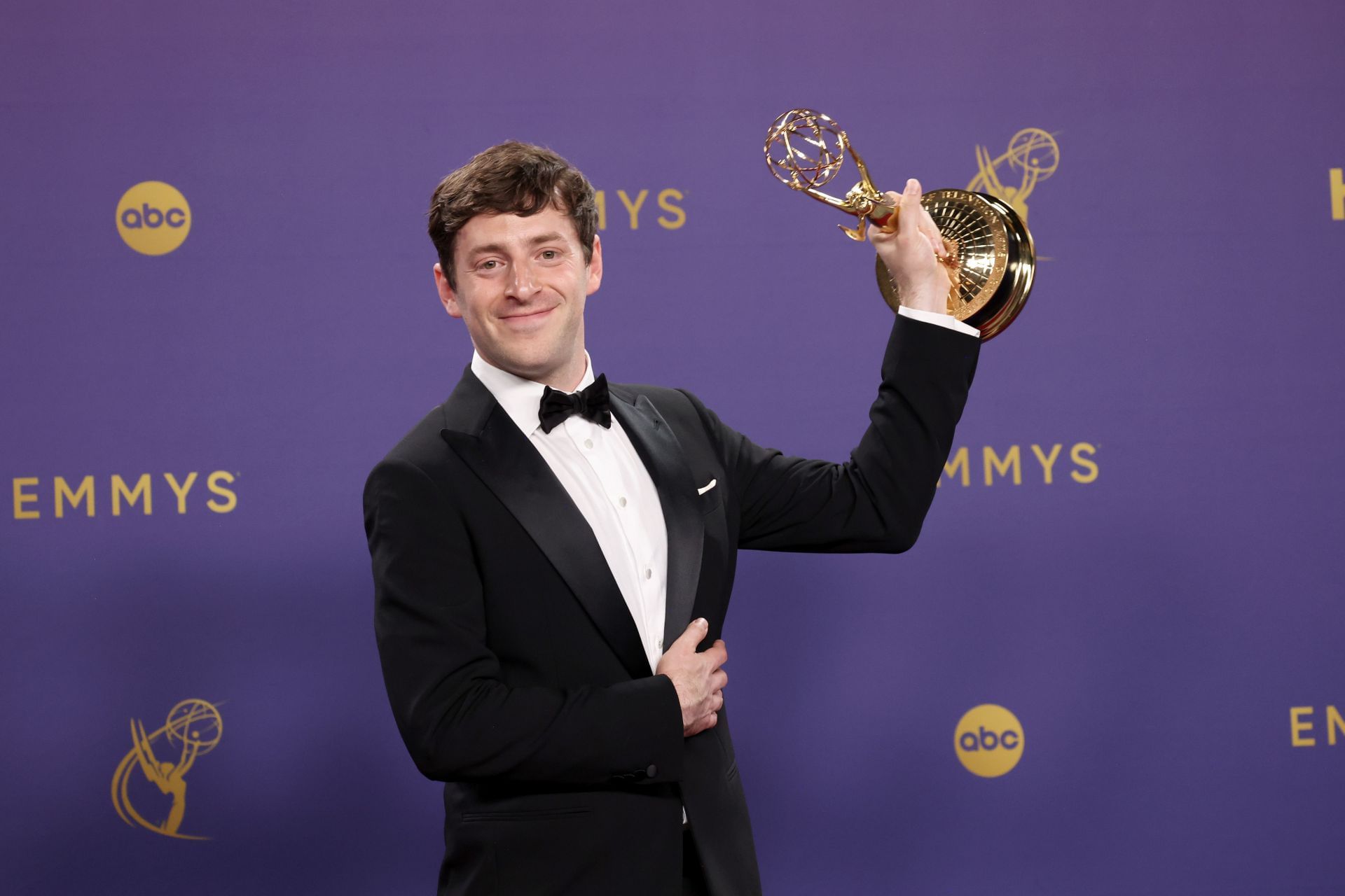 Alex Edelman (Image via Getty)