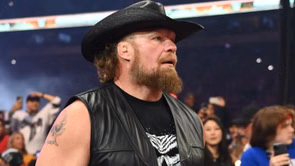 Brock Lesnar to reveal 56-year-old WWE legend personally brought him back to end John Cena? Possibility explored