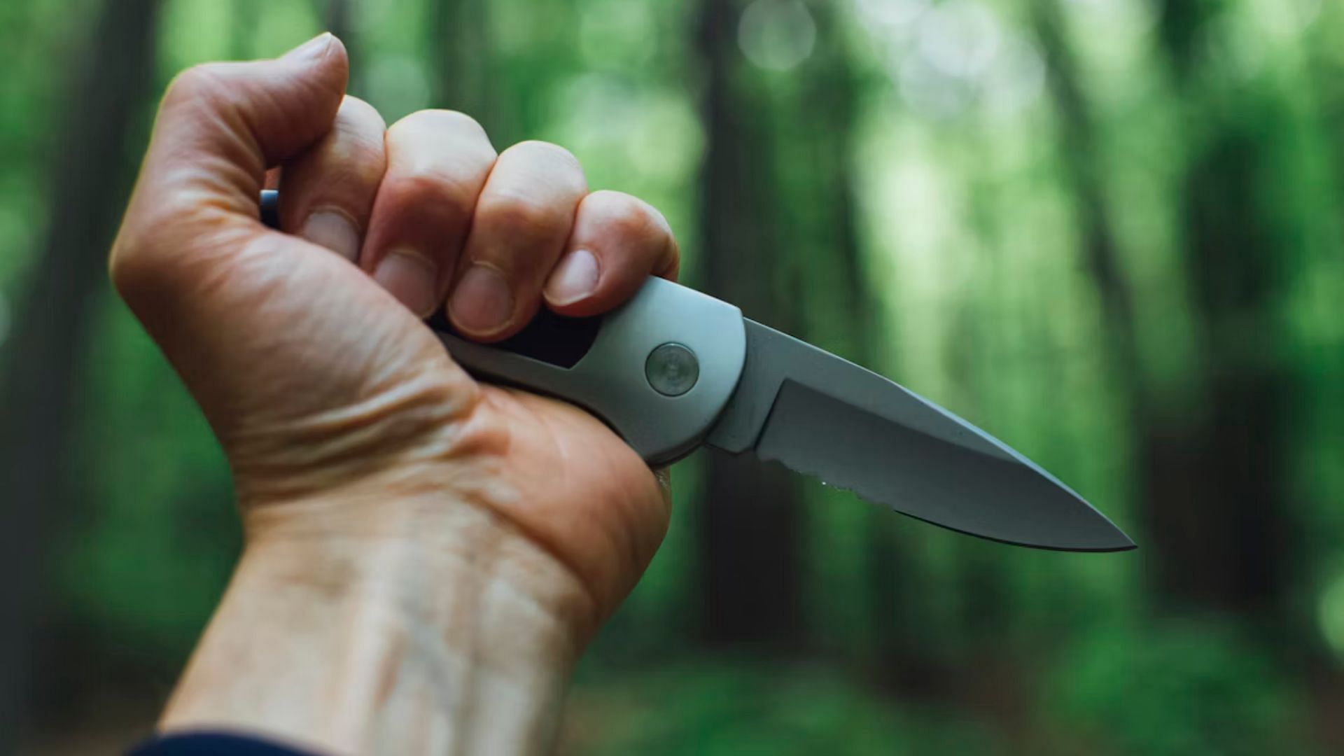 Linda Collins was stabbed 6 times (Image via Unsplash/ @ Markus Spiske)