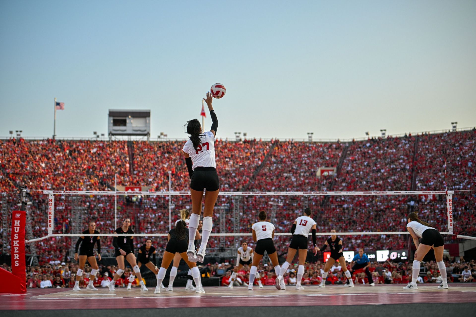 Harper Murray against the Omaha Mavericks at Memorial Stadium (Photo by Steven Branscombe/Getty Images)