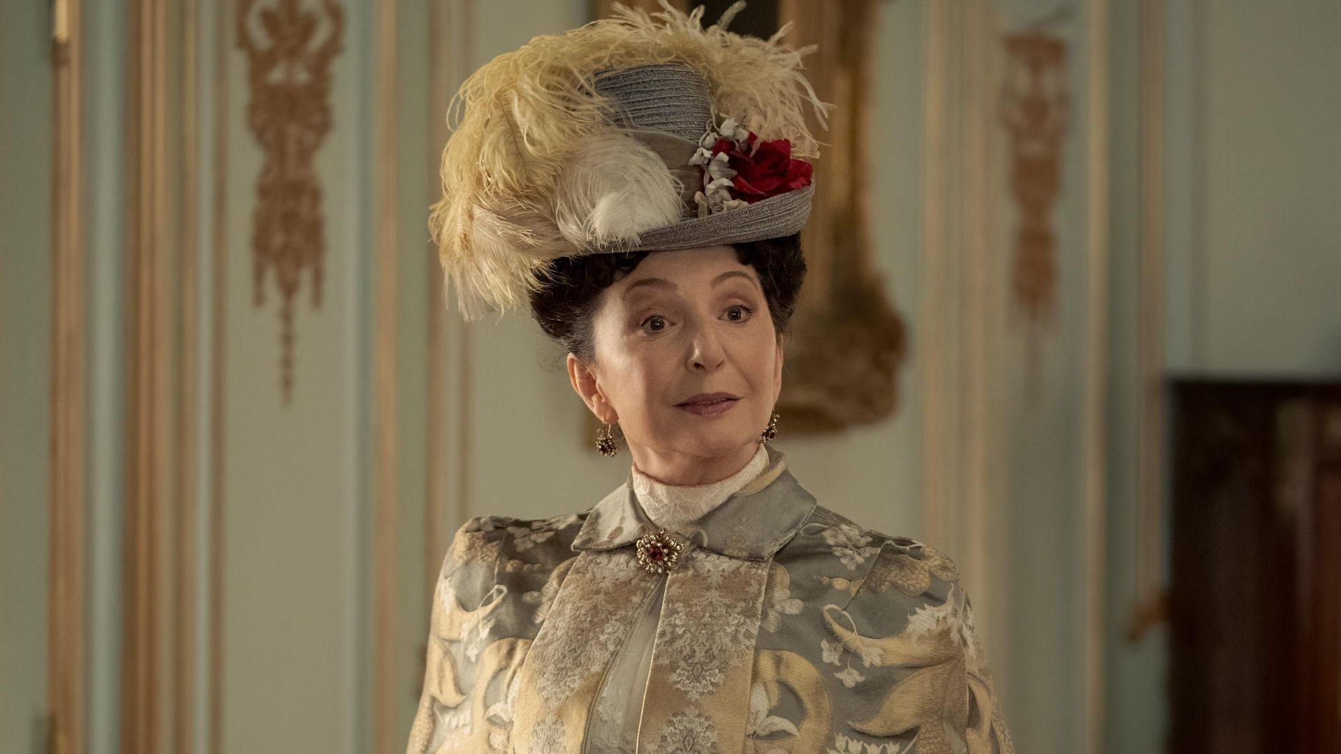 Donna Murphy stars as Mrs. Astor (Image via Prime Video)