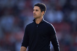 Bundesliga club director says he wants to keep Arsenal target at club, confirms they haven't received any 'official offer' for star