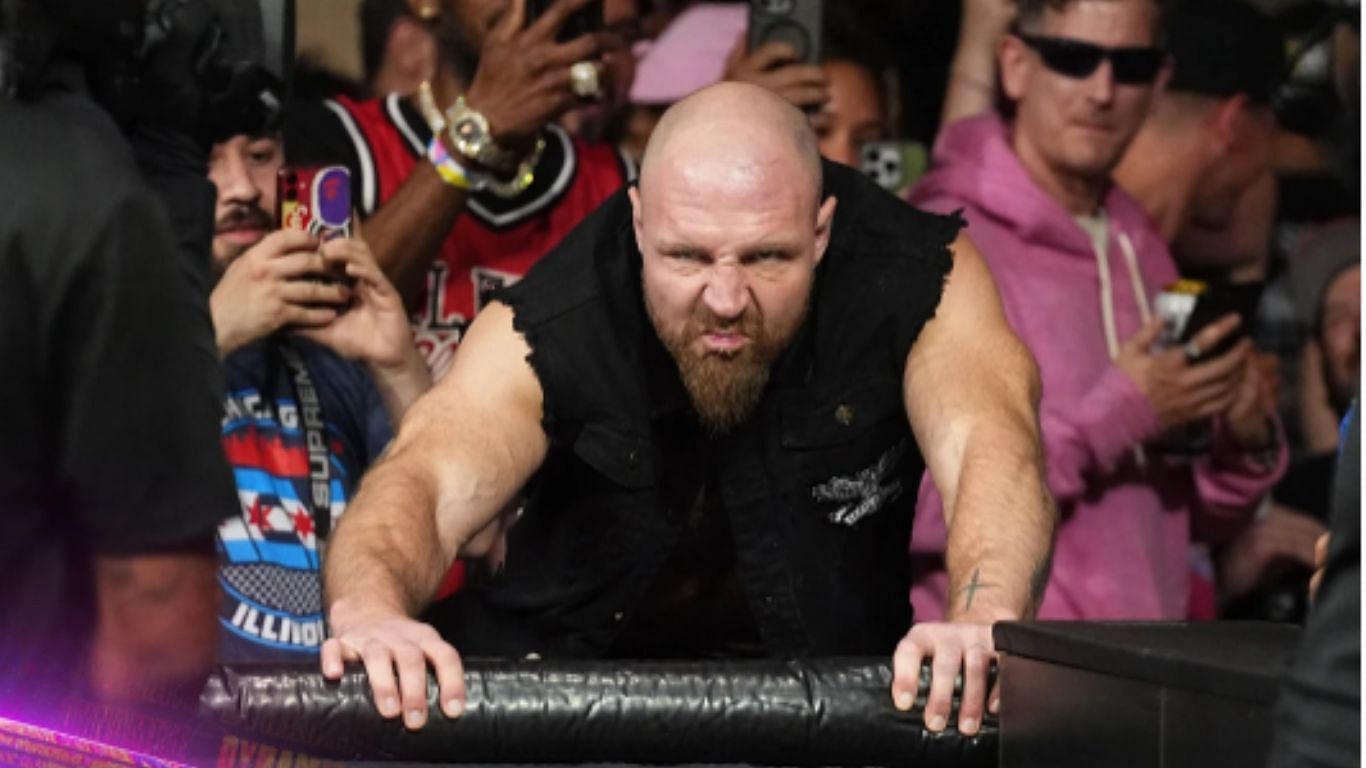 Jon Moxley was in action at AEW Dynamite last night [Image from allelitewrestling.com] 