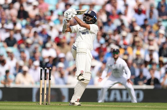 Washington Sundar goes for 26 after taking on Gus Atkinson’s bouncer in ENG vs IND 2025 5th Test [Watch]