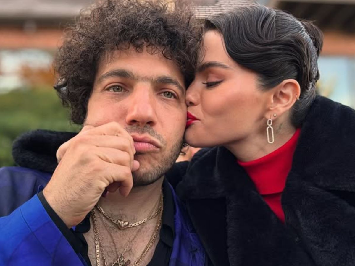 Selena and Benny Blanco share an adorable moment (Image via Instagram/ @selenagomez)