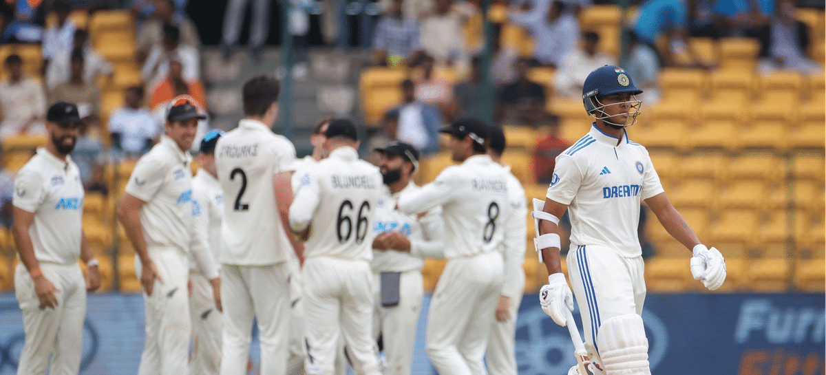 Lowest Totals in Test Cricket image