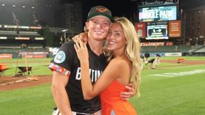 Jackson Holliday's wife Chloe incorporates Rihanna’s core-crushing workout routine in bikini top & tights