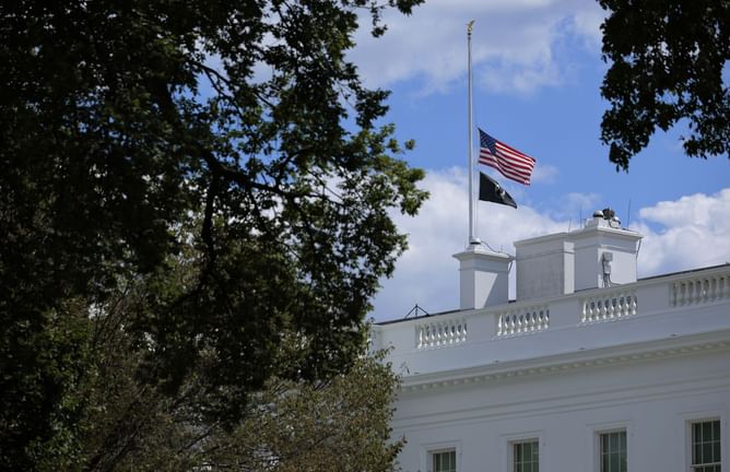 Is the American flag at the White House flying at half-staff? Viral photo explained