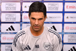 Arsenal dealt blow as star man set to undergo surgery for knee issue: Reports