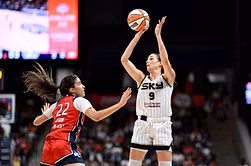 Chicago Sky Trade Deadline Rumors: Rebecca Allen and $190,000 guard could make way to supplement Angel Reese and Co.