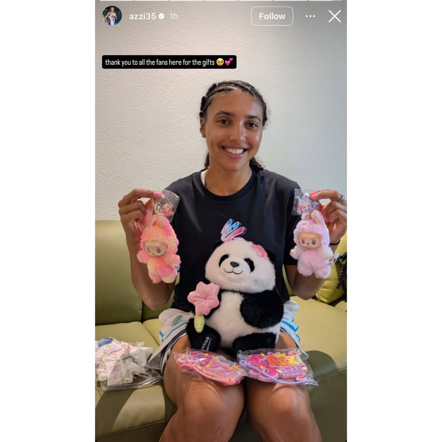 Azzi Fudd gratefully shows off gifts on IG story. Image via @azzi35