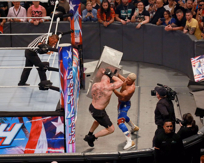 4 Reasons Why Brock Lesnar Must Insert Himself into Cody Rhodes' Undisputed WWE Title Reign