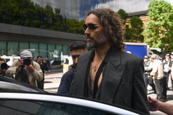 "This is frightening": Russell Brand discusses viral reports of "governments and billionaires" allegedly trying to "dim the sun"