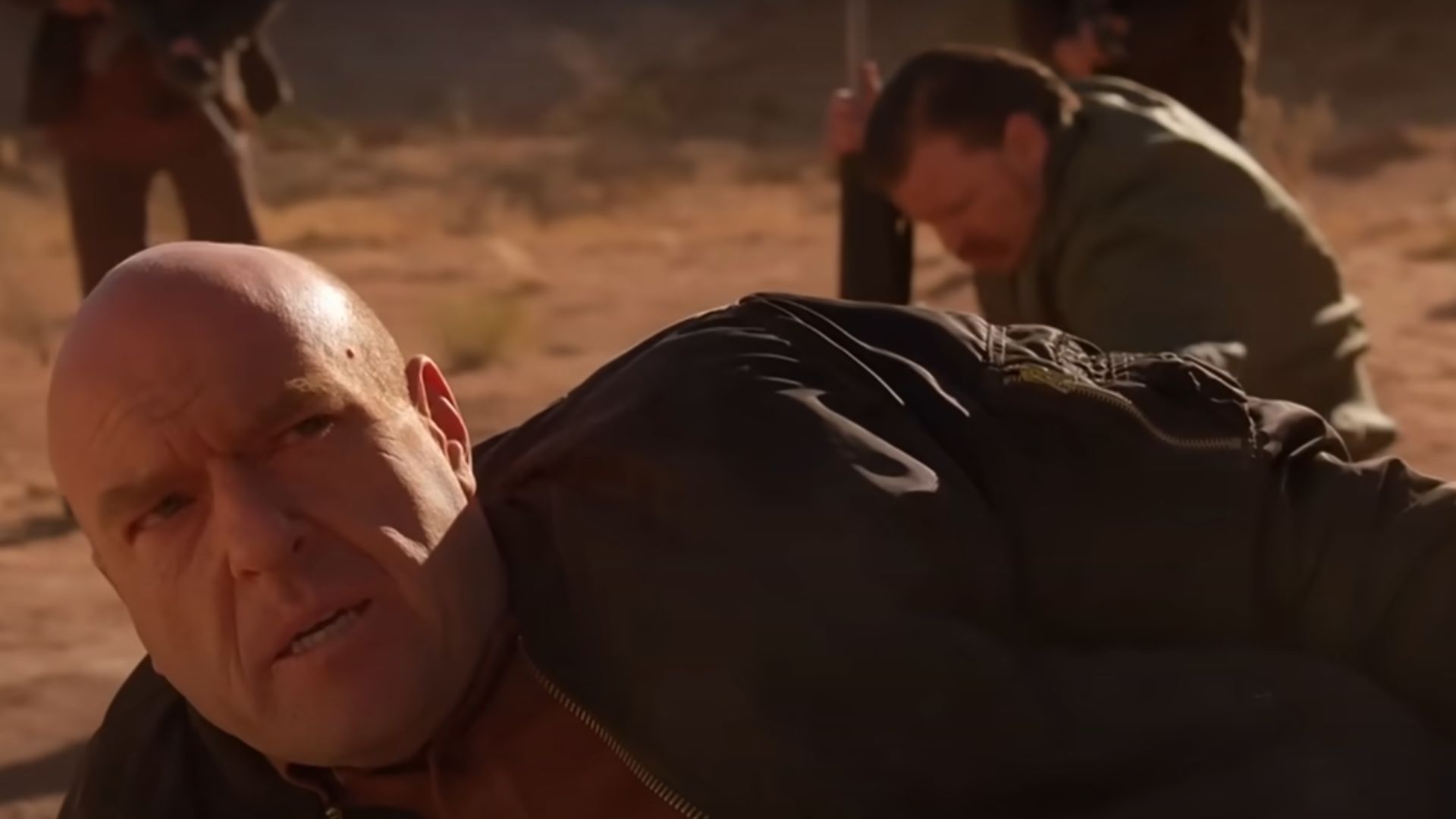 Hank dies trying to arrest Heisenberg (Image via YouTube/Breaking Bad &amp; Better Call Saul)