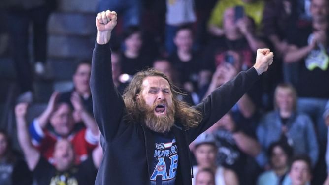 "He'd probably be cleaning the bathroom" - Star like Sami Zayn wouldn't work in the Attitude Era, says ex-WWE writer