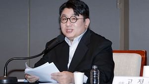 "I expect the truth to be revealed" — Bang Si-hyuk breaks silence on IPO fraud investigation, to return to Korea amid raids at HYBE HQ