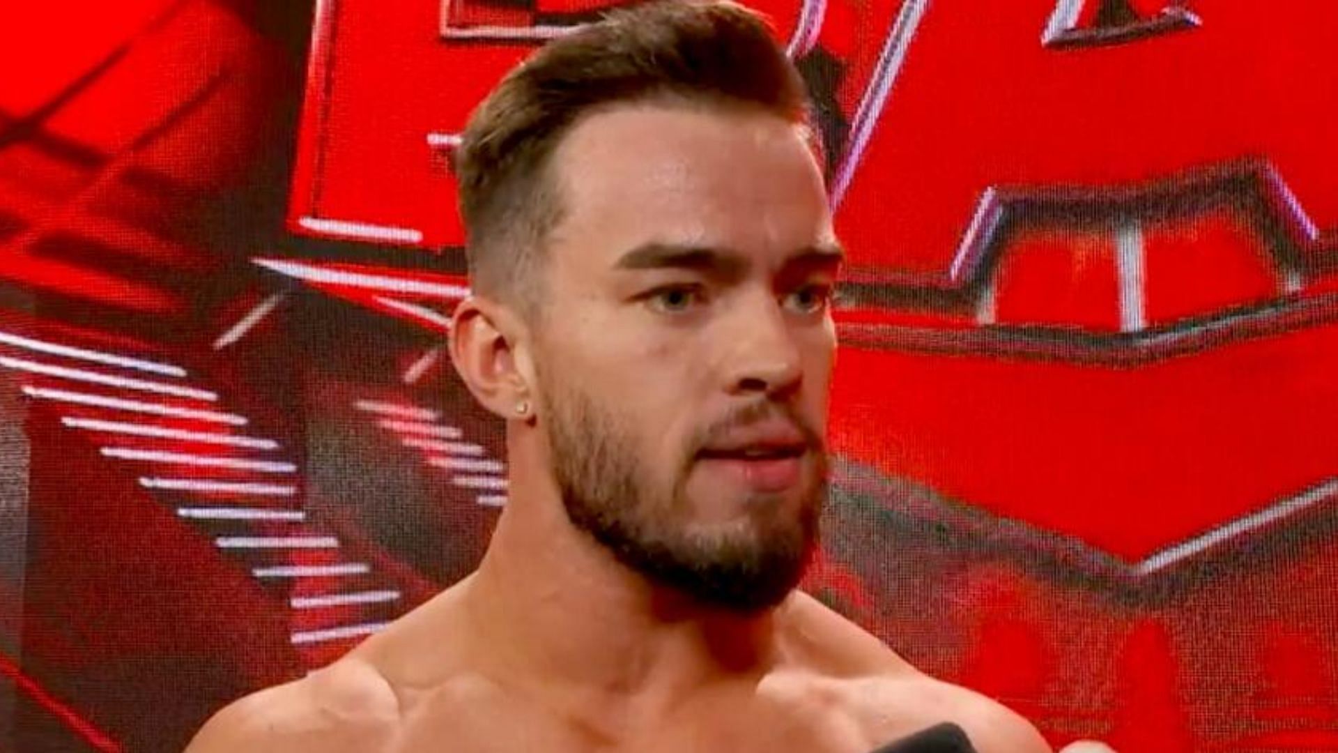 Austin Theory backstage on RAW [Image Credits: WWE.com]