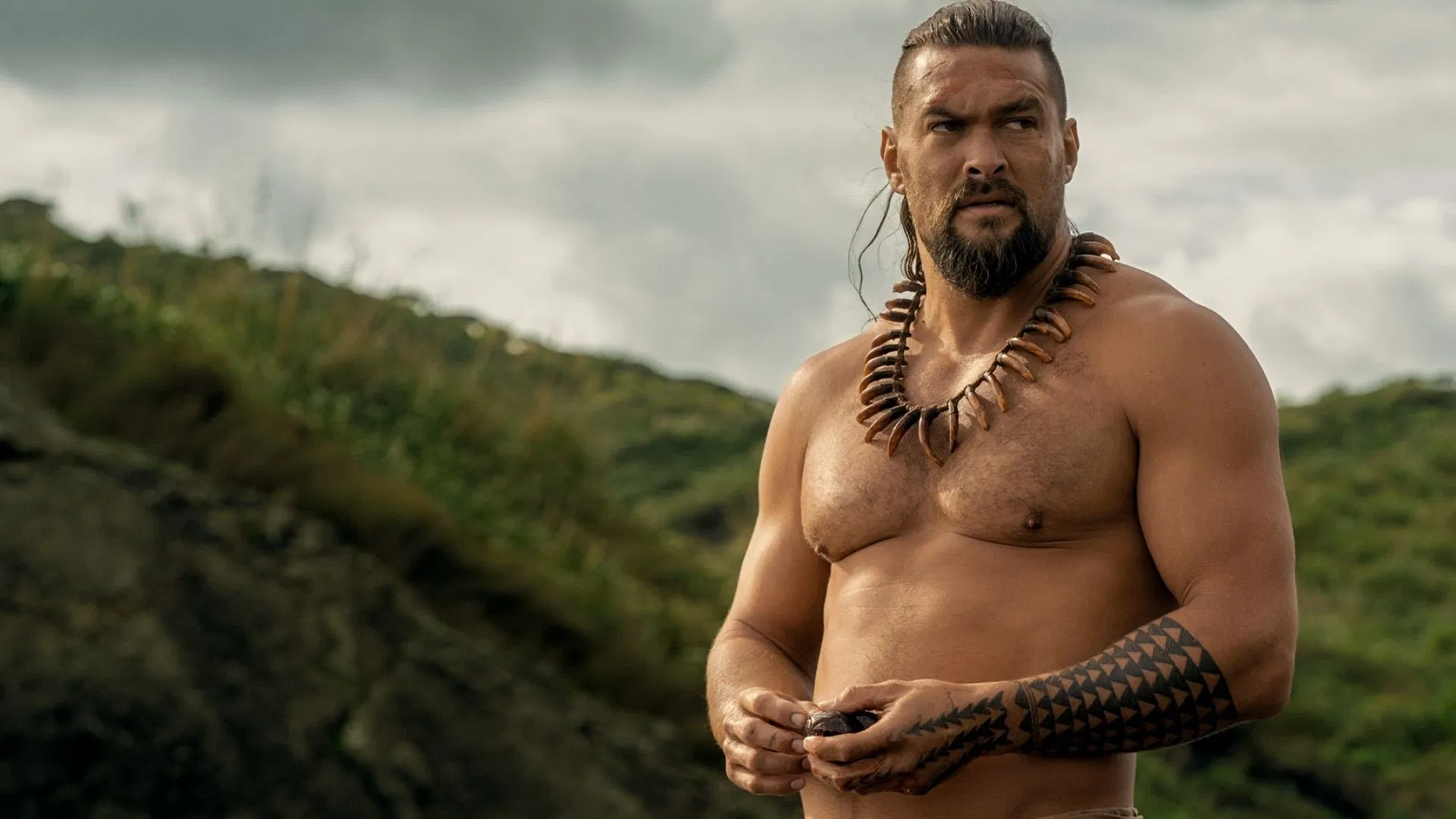 Jason Momoa stars as Ka&#039;iana (Image via Apple TV)