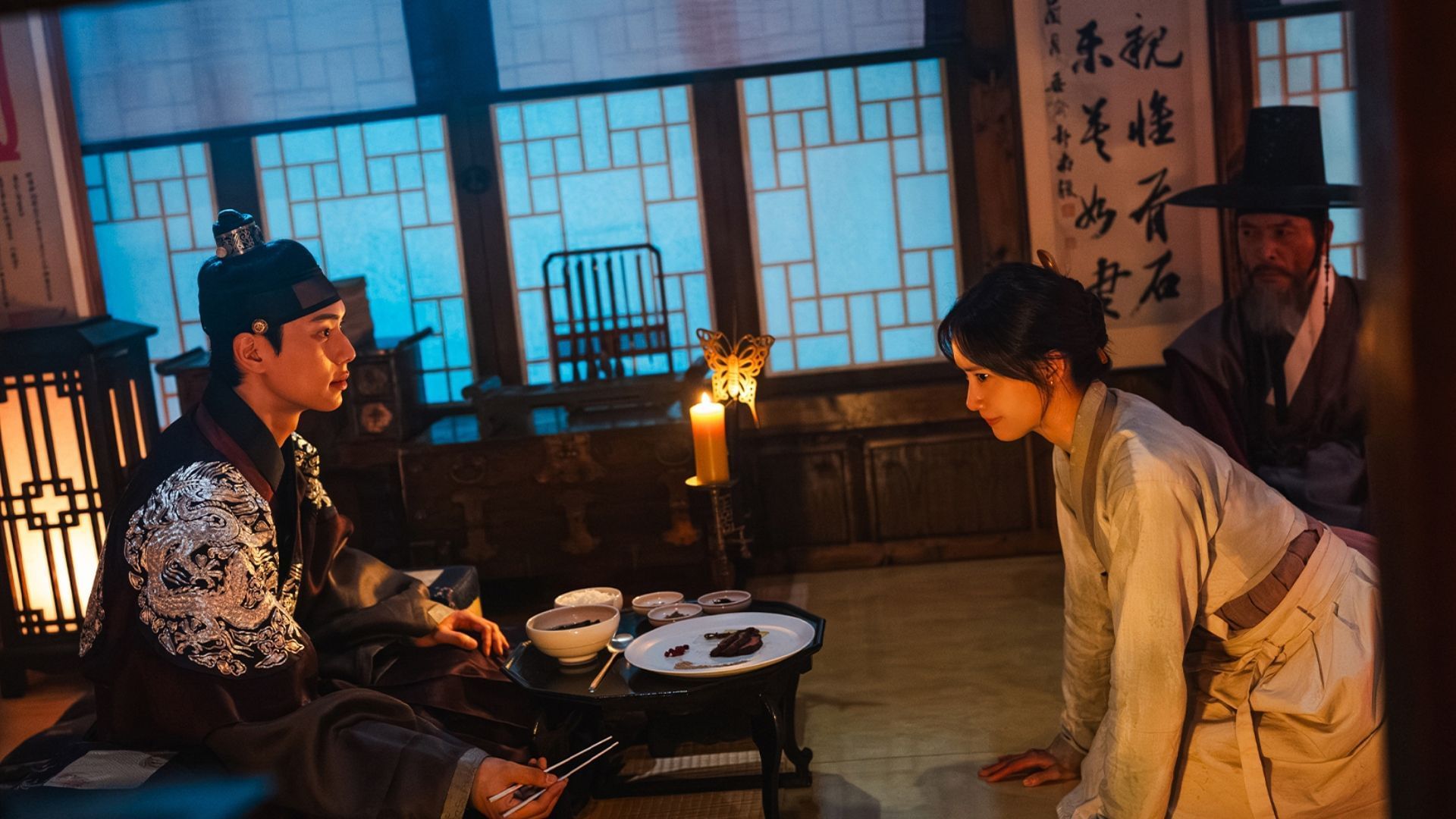 Lim Yoon-ah and Lee Chae-min in Bon App&eacute;tit, Your Majesty (Image via X/@CJnDrama)