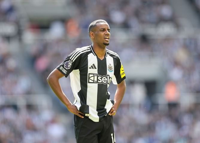 Liverpool expected to make British record bid to sign Alexander Isak from Newcastle: Reports