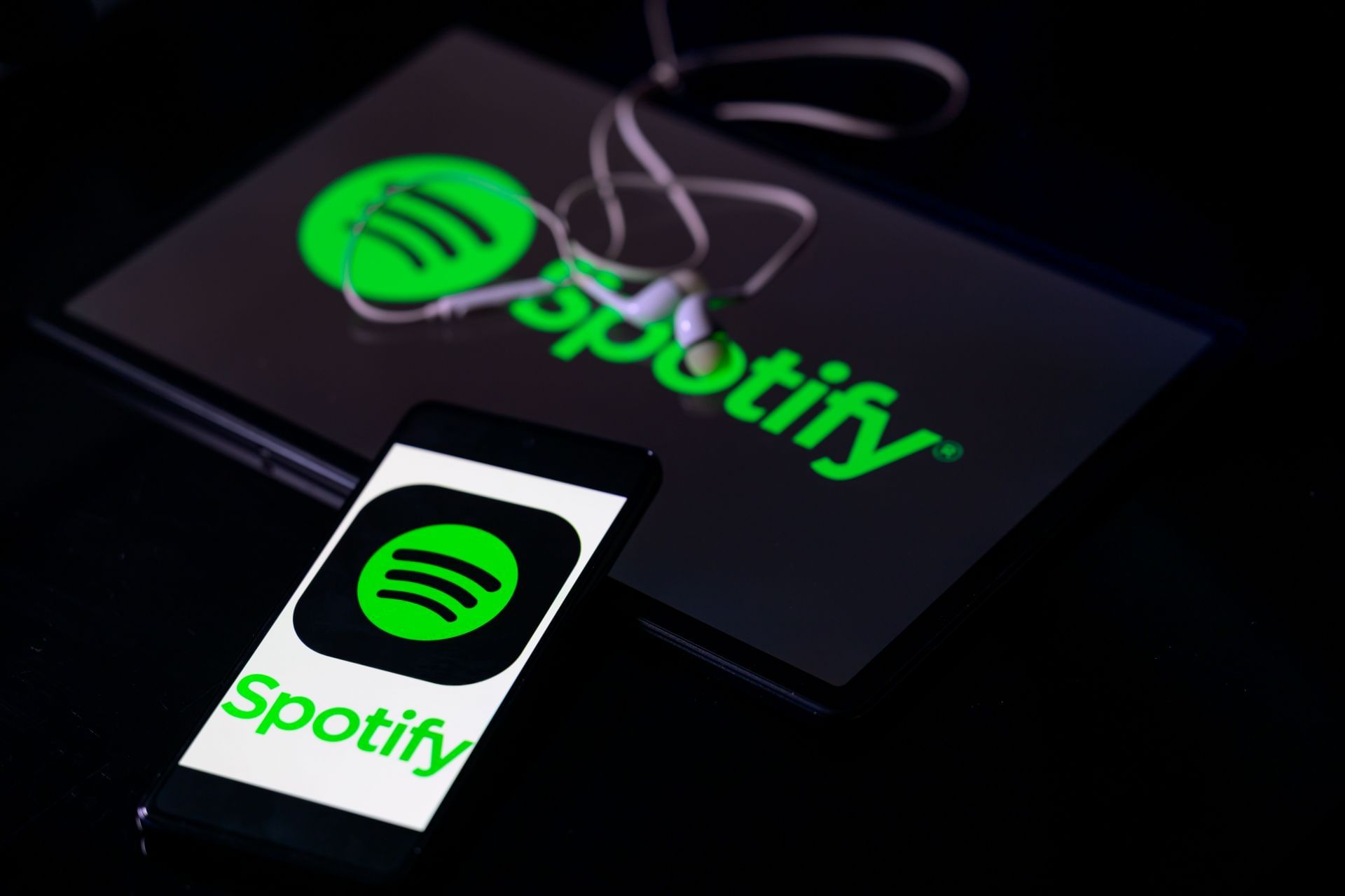Spotify will now allow in-app messaging for users over 16 years of age (Image via Getty)