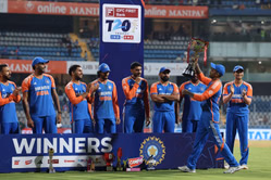 Team India announce squad for 2025 Asia Cup; star batter named as new vice-captain