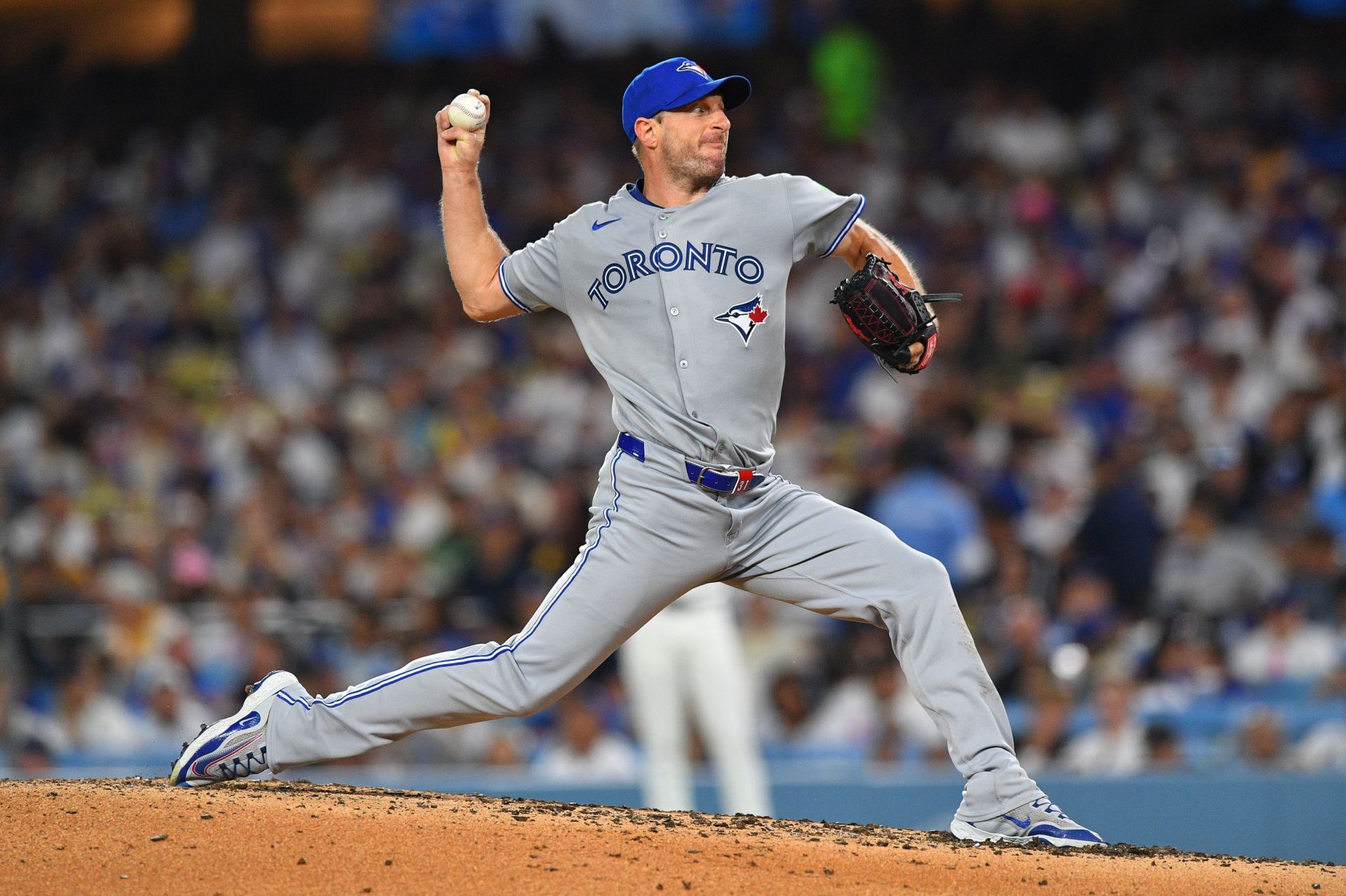 MLB: AUG 08 Blue Jays at Dodgers - Source: Getty