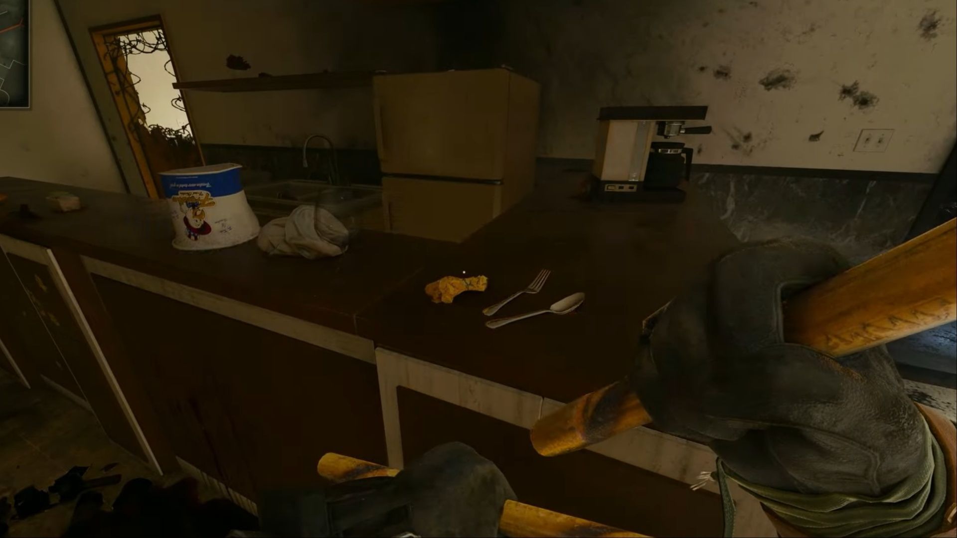 Collecting chicken wings (Image via Activision)