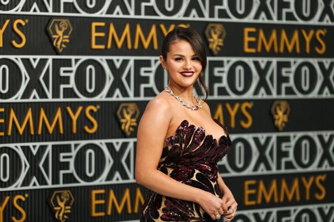 "Ended Rhode" - Fans react to Selena Gomez’s Rare Beauty collaborating with Tajín for a limited edition Cheek & Lip set