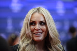 Lindsey Vonn teases return to ski training for Winter Olympics with 1-word message while sharing intense core workout highlights