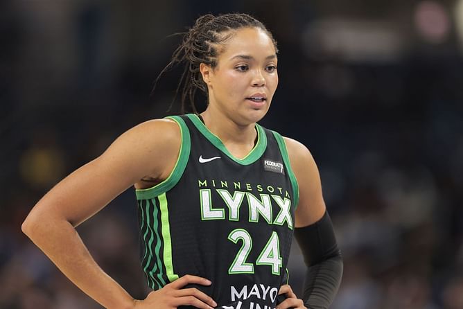 What happened to Napheesa Collier? Lynx star exiting game with visible pain against Aces explored