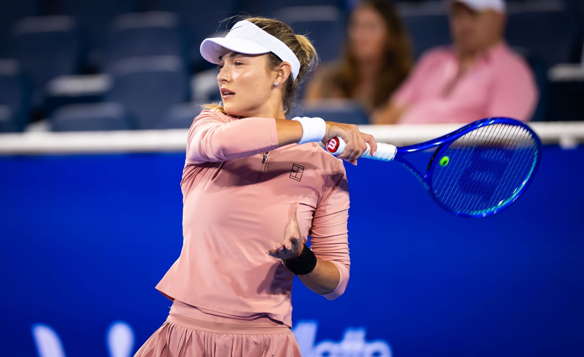 Anna Kalinskaya hits a forehand | Image Source: Getty