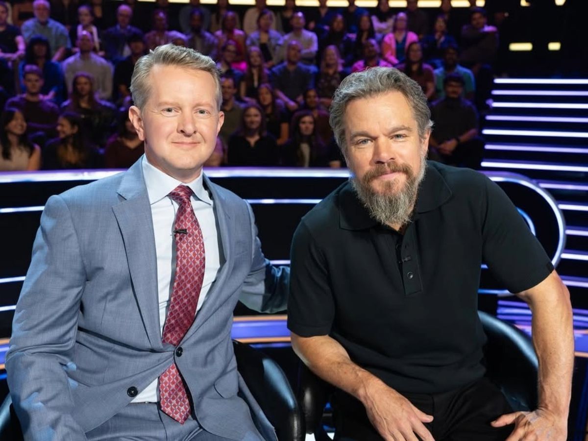 Ken Jennings and Matt Damon on the set of Who Wants To Be A Millionaire (Image via Instagram/@millionairetv)