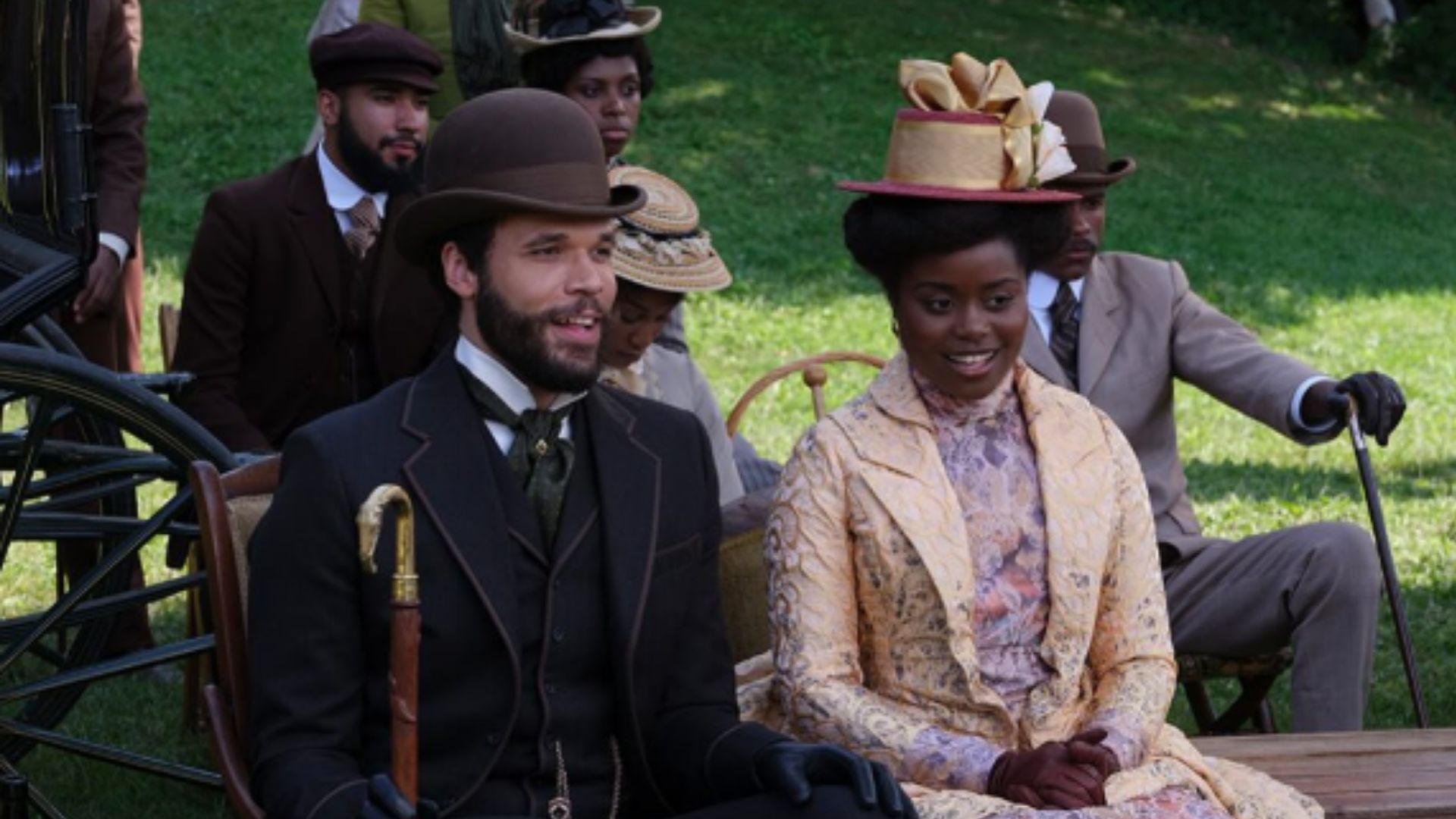 Fans were happy that Dr. Kirkland and Peggy ended up together in the end (Image via Official Instagram)