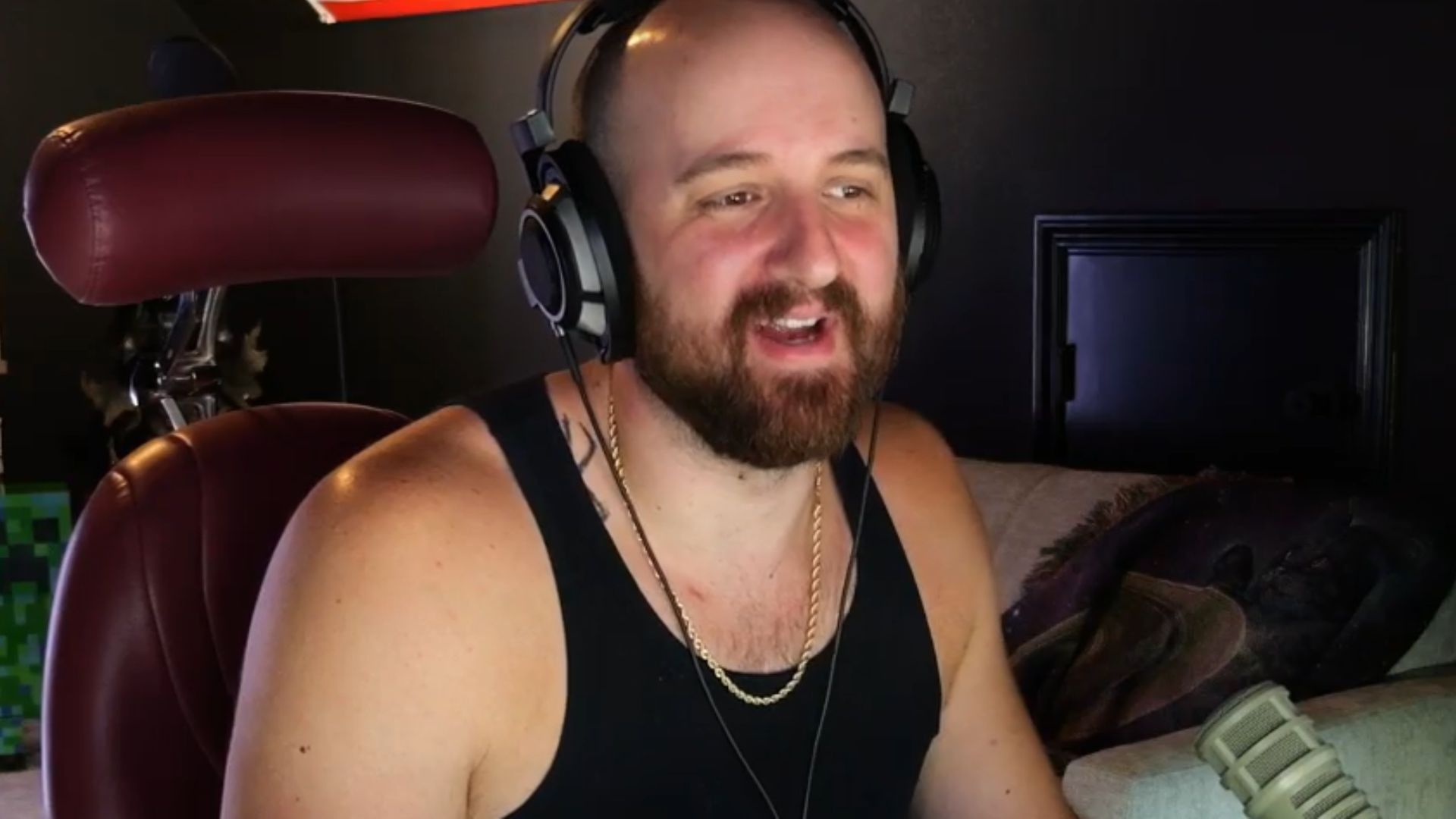 Twitch streamer Tectone has been banned off the platform once again (Image via tectone/Kick)