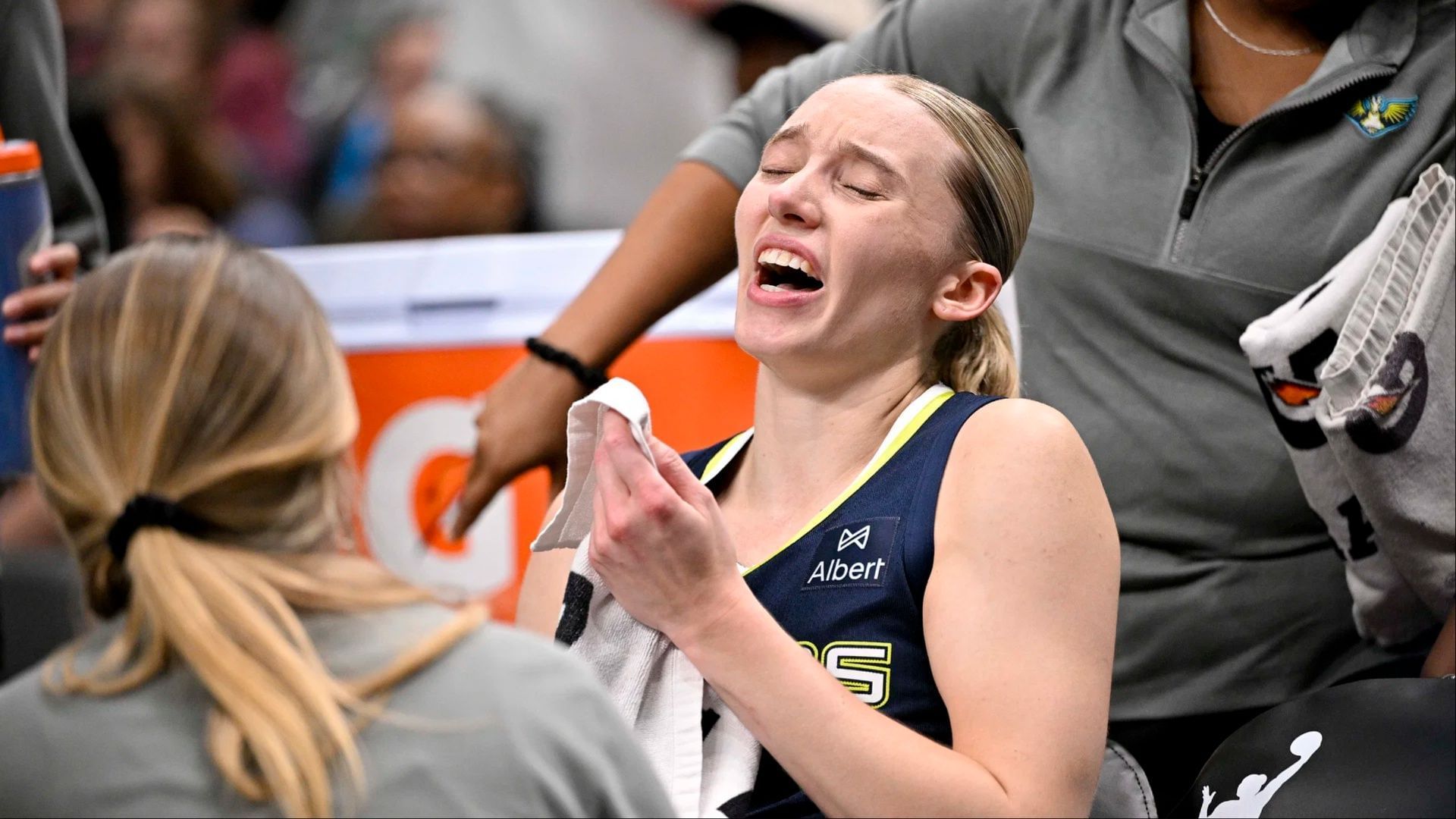 Is Paige Bueckers playing tonight against Indiana Fever? (Photo: IMAGN)