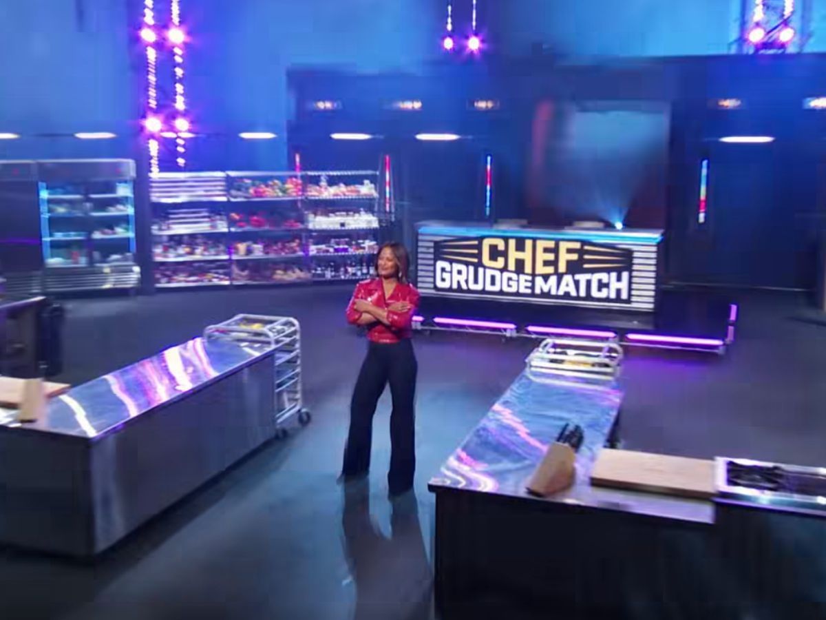 Laila Ali on Food Network&#039;s Chef Grudge Match (Image via FaceBook/@ Food Network)