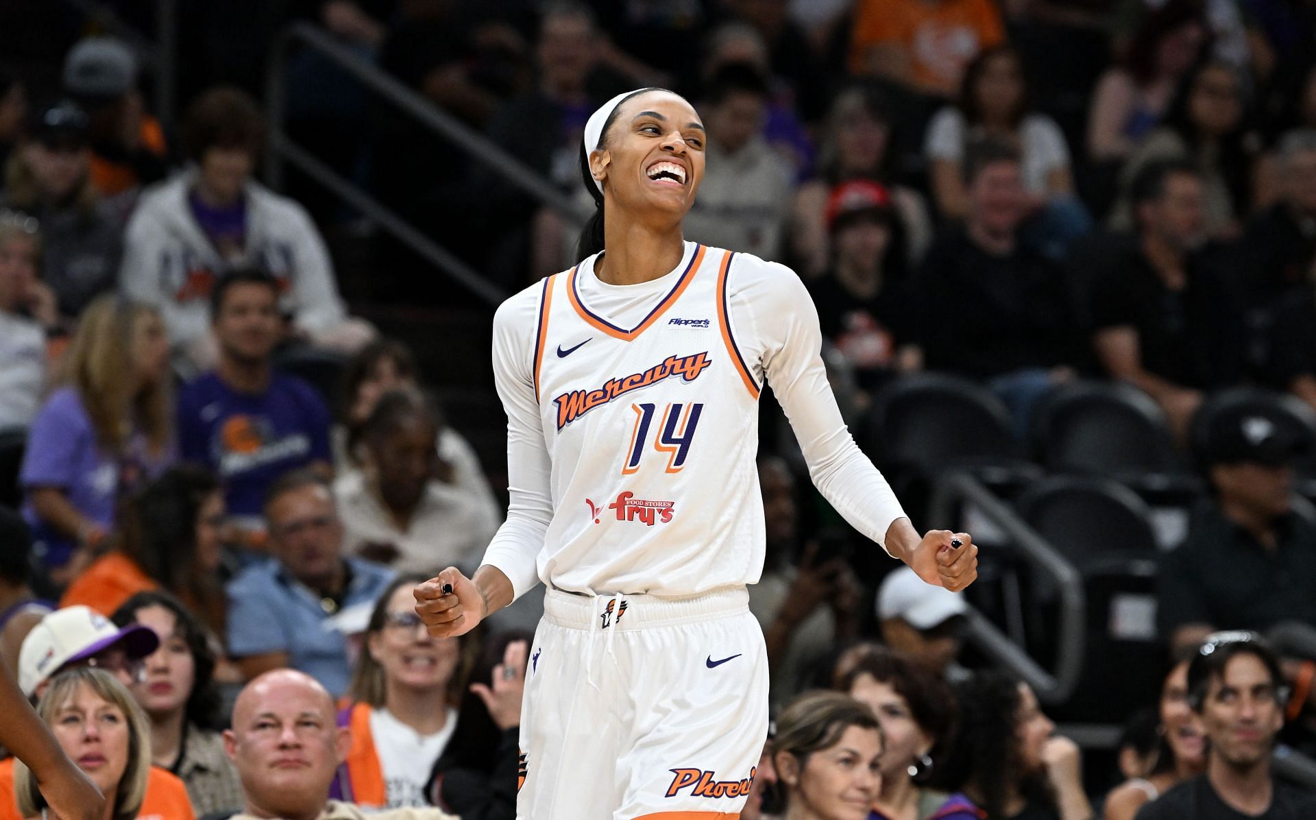 Connecticut Sun v Phoenix Mercury - Source: Getty