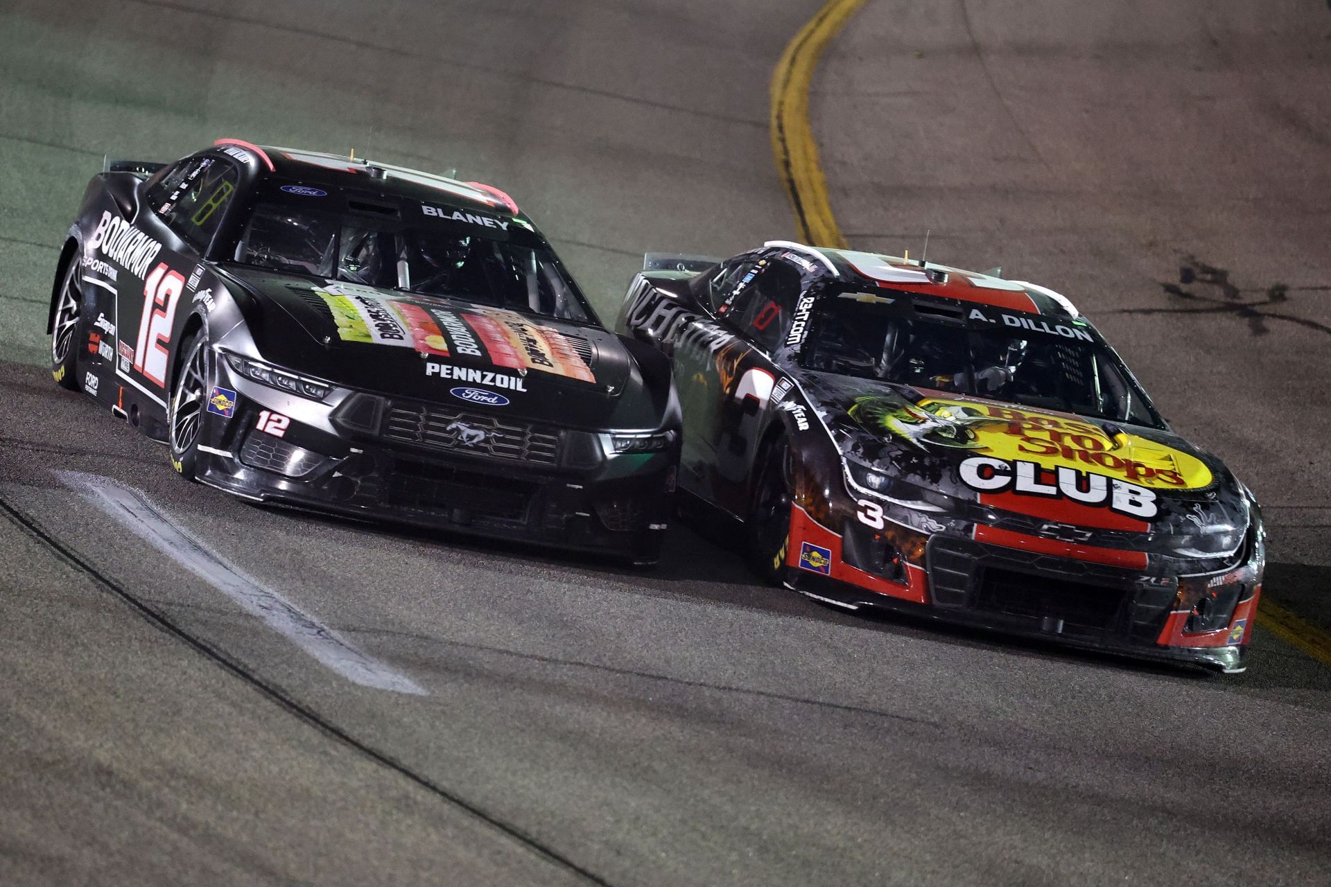 August 16, 2025, RICHMOND, Austin Dillon and Ryan Blaney race during the NASCAR Cup Series Cook Out 400 - Source: Getty