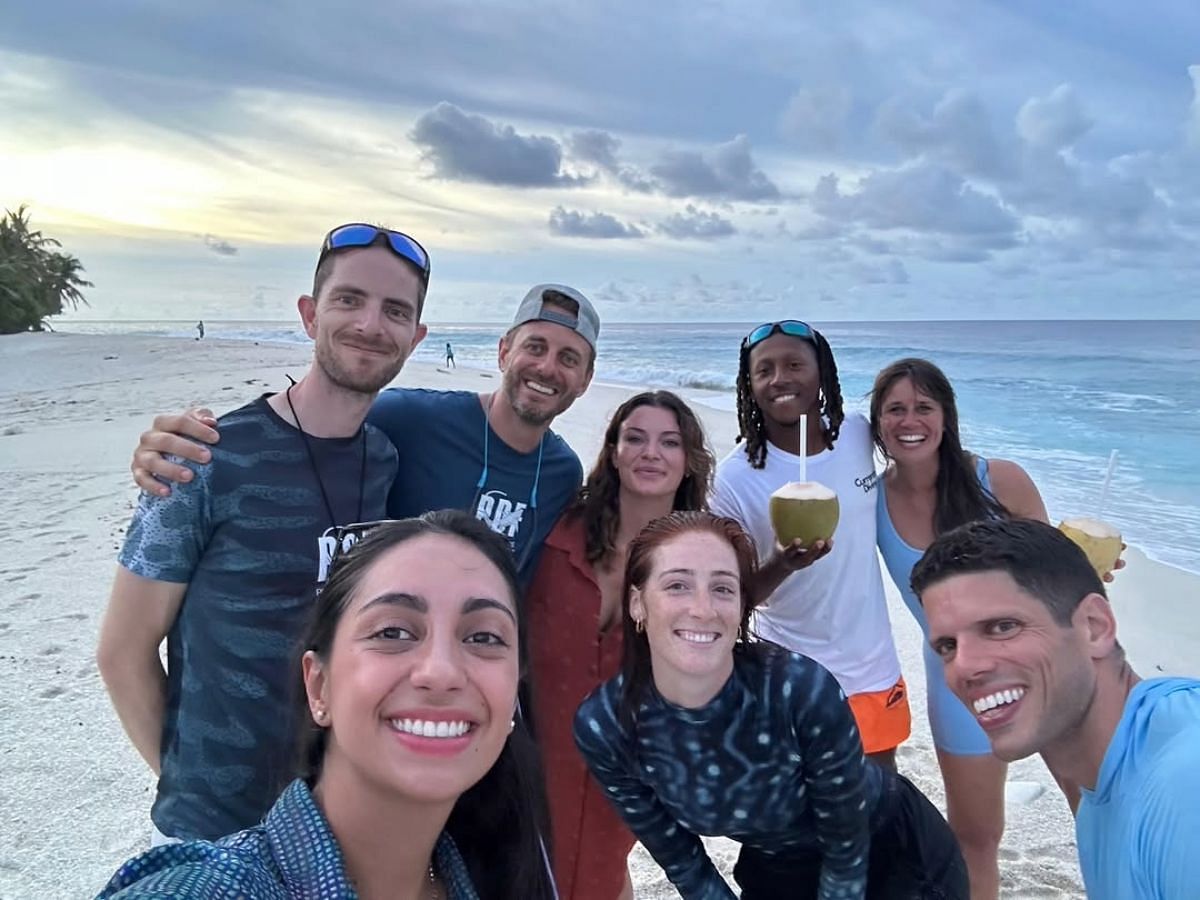 Cast of All the Sharks (Image via Instagram/@sharkman_dan)