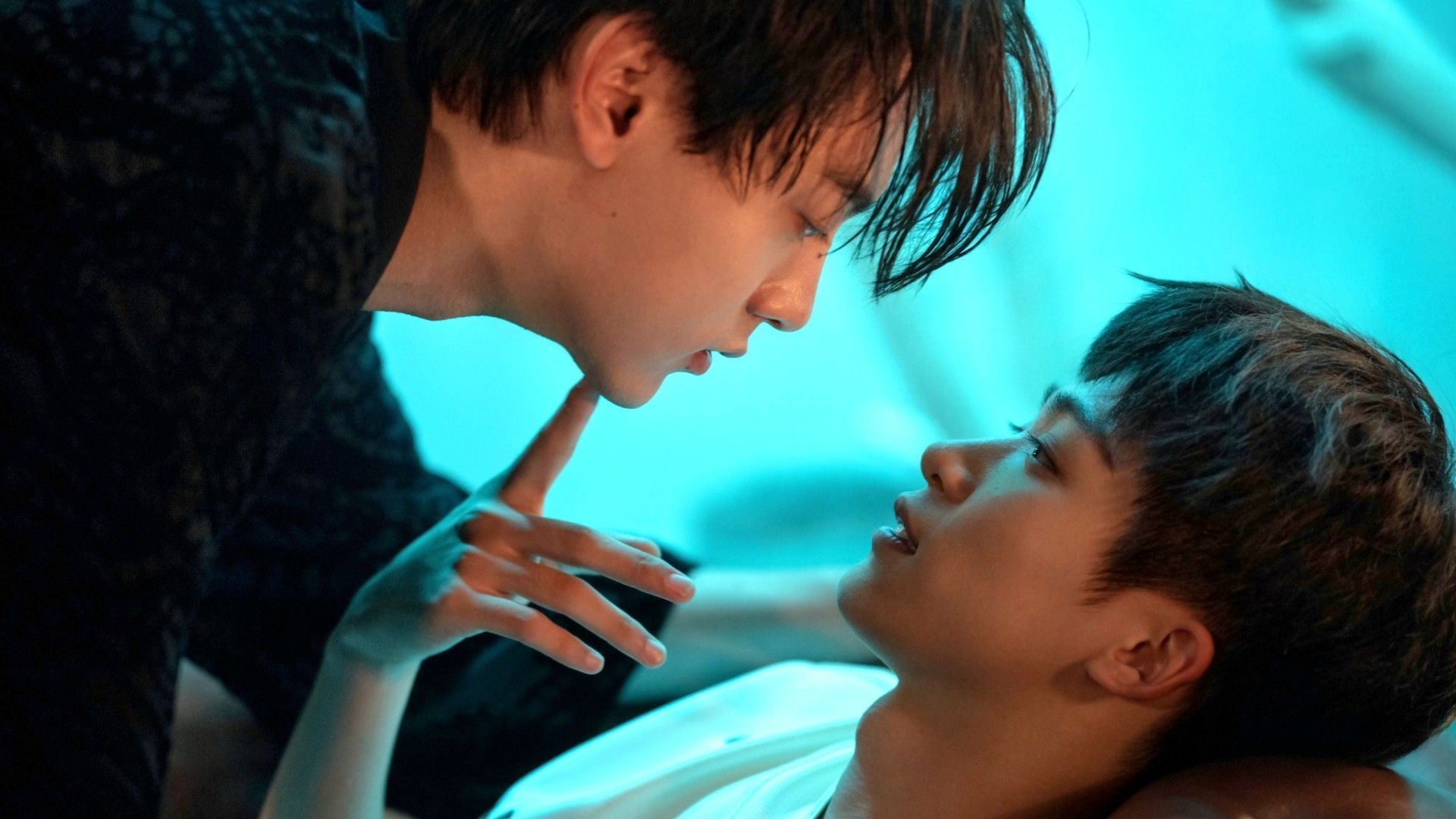 Zi Yu and Tian Xu Ning in the series Revenged Love (Image via X/@RevengedLove_)