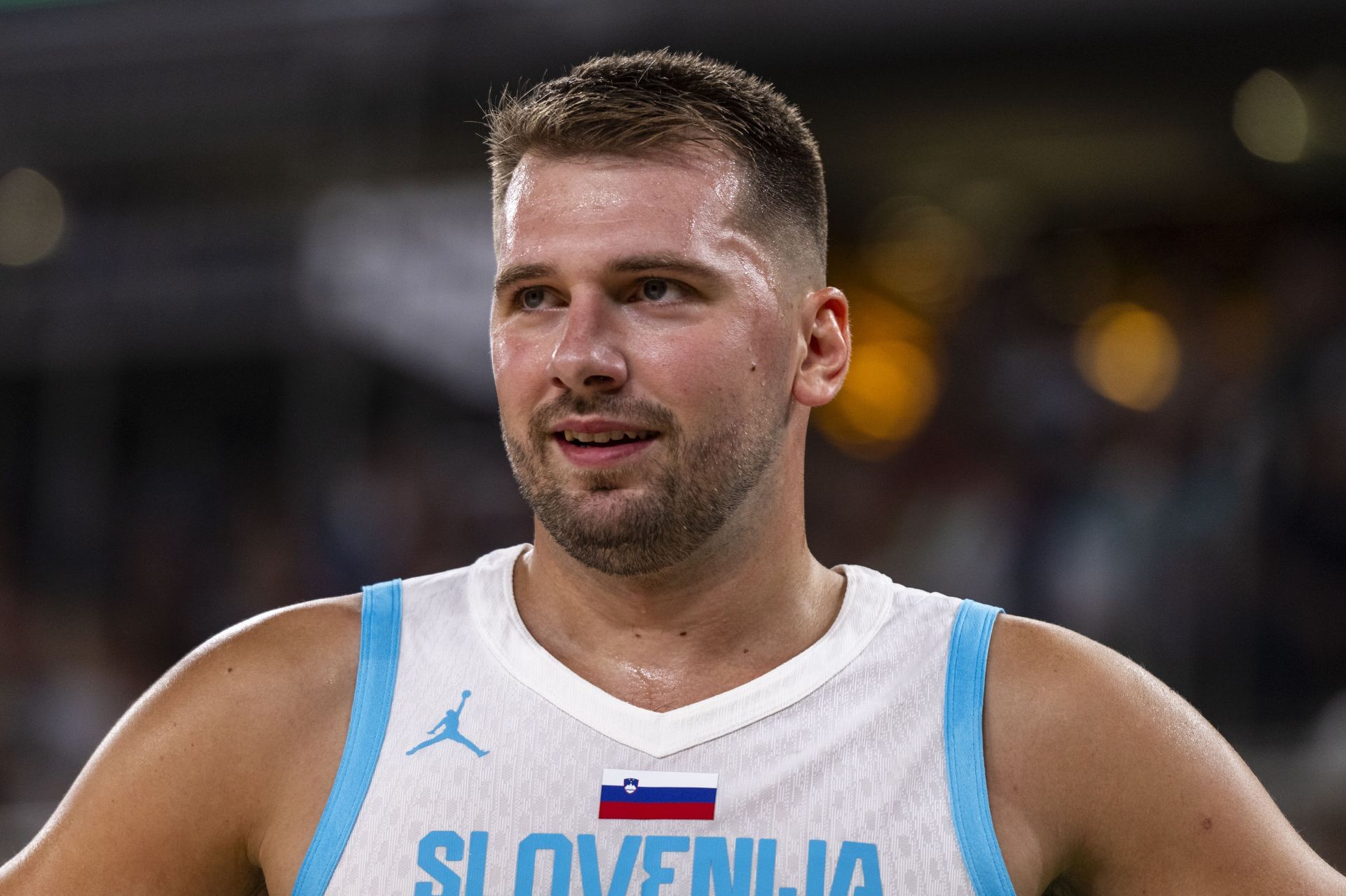 "Carrying Slovenia on his back’: Luka Doncic leaves fans in awe with shocking lockdown defense in stunning scoring barrage