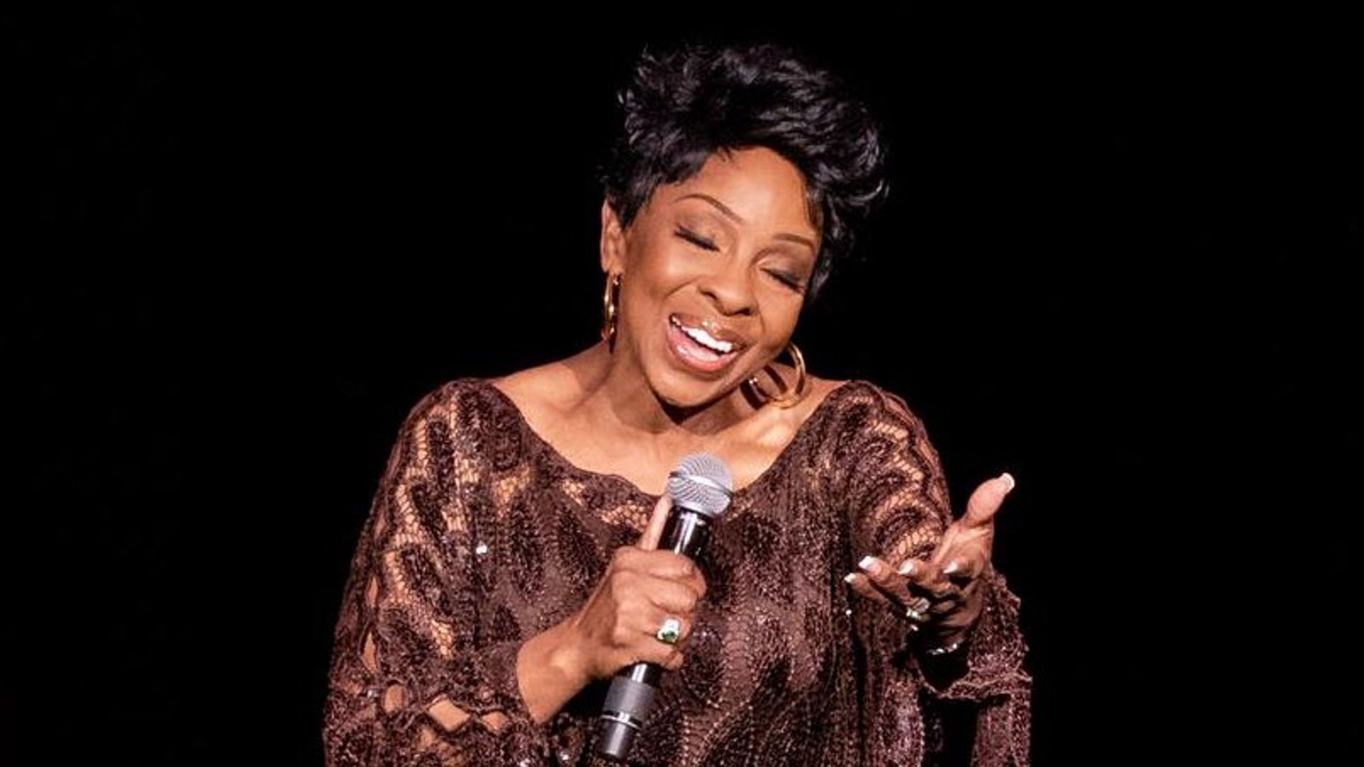 Gladys performing in South Carolina (Image via Instagram/ @msgladysknight)