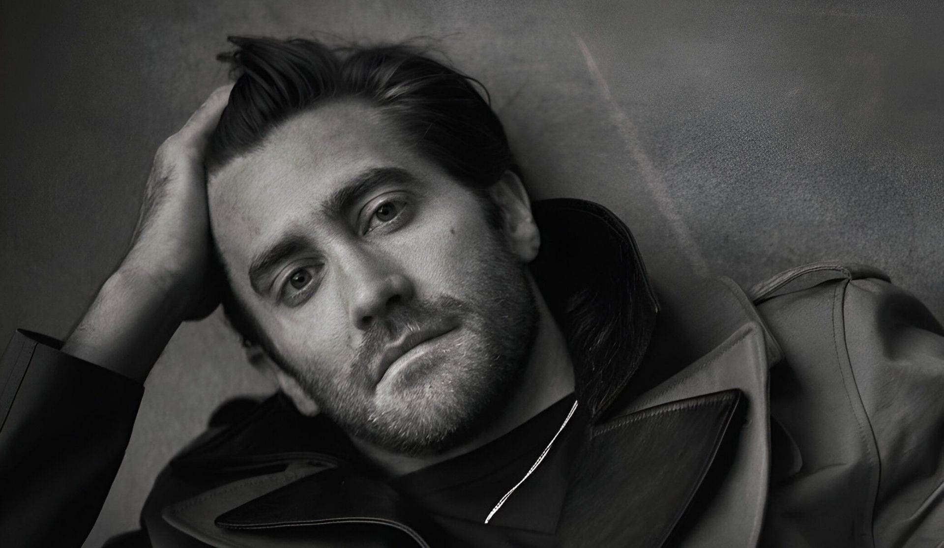 Jake Gyllenhaal (Image via Instagram/@jakegyllenhaal)