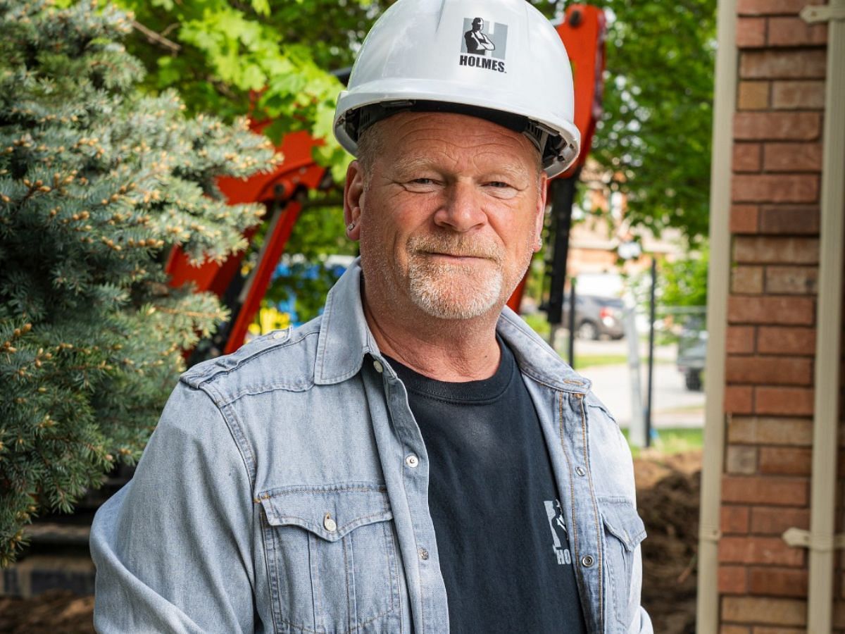 Mike Sr. from Holmes Family Rescue (Image via Instagram/@make_it_right)