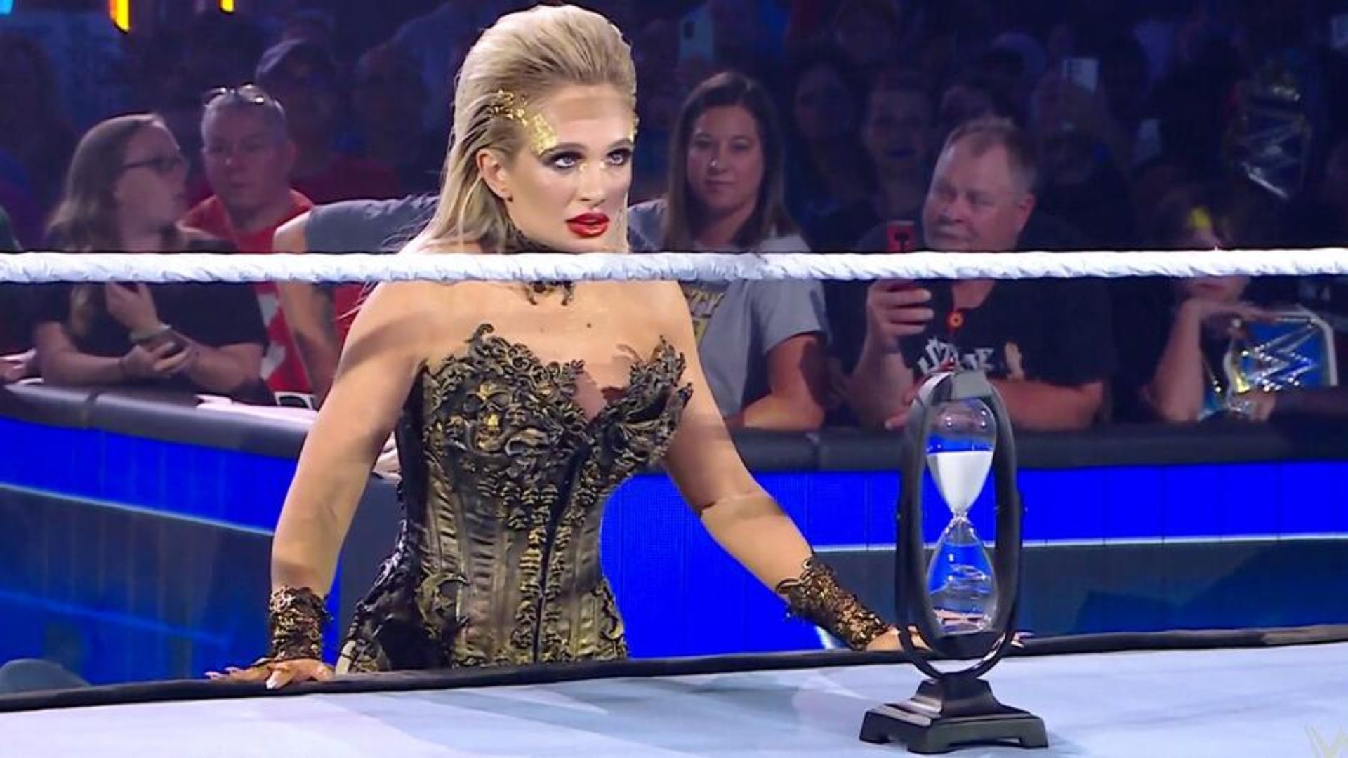 Scarlett is no longer with WWE [Image Credit: wwe.com]