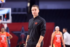 "I smell a top 3 offense": New York fans hyped as Knicks poach T.J. Saint to bolster Mike Brown’s staff after G League run
