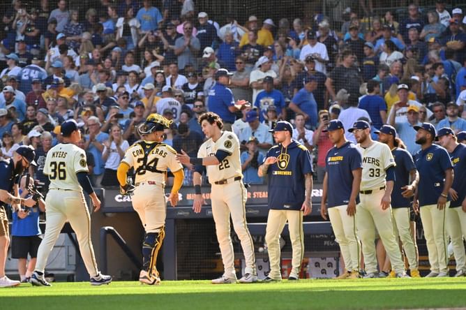 Reds vs. Brewers: Game 1 prediction, lineup, odds, injuries, and picks - August 15, 2025
