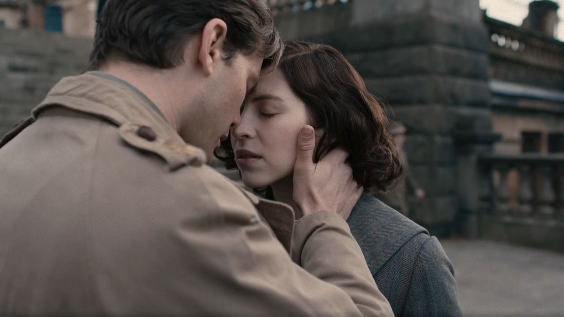 Henry and Julia in Outlander: Blood of My Blood season 1 premiere (Image via Starz)