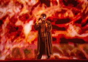 "ENDED NICKI AND TAYLOR"- Fans react after The Weeknd's Blinding Lights reaches #1 on the Billboard Top R&B/Hip-Hop Songs of the 21st Century chart